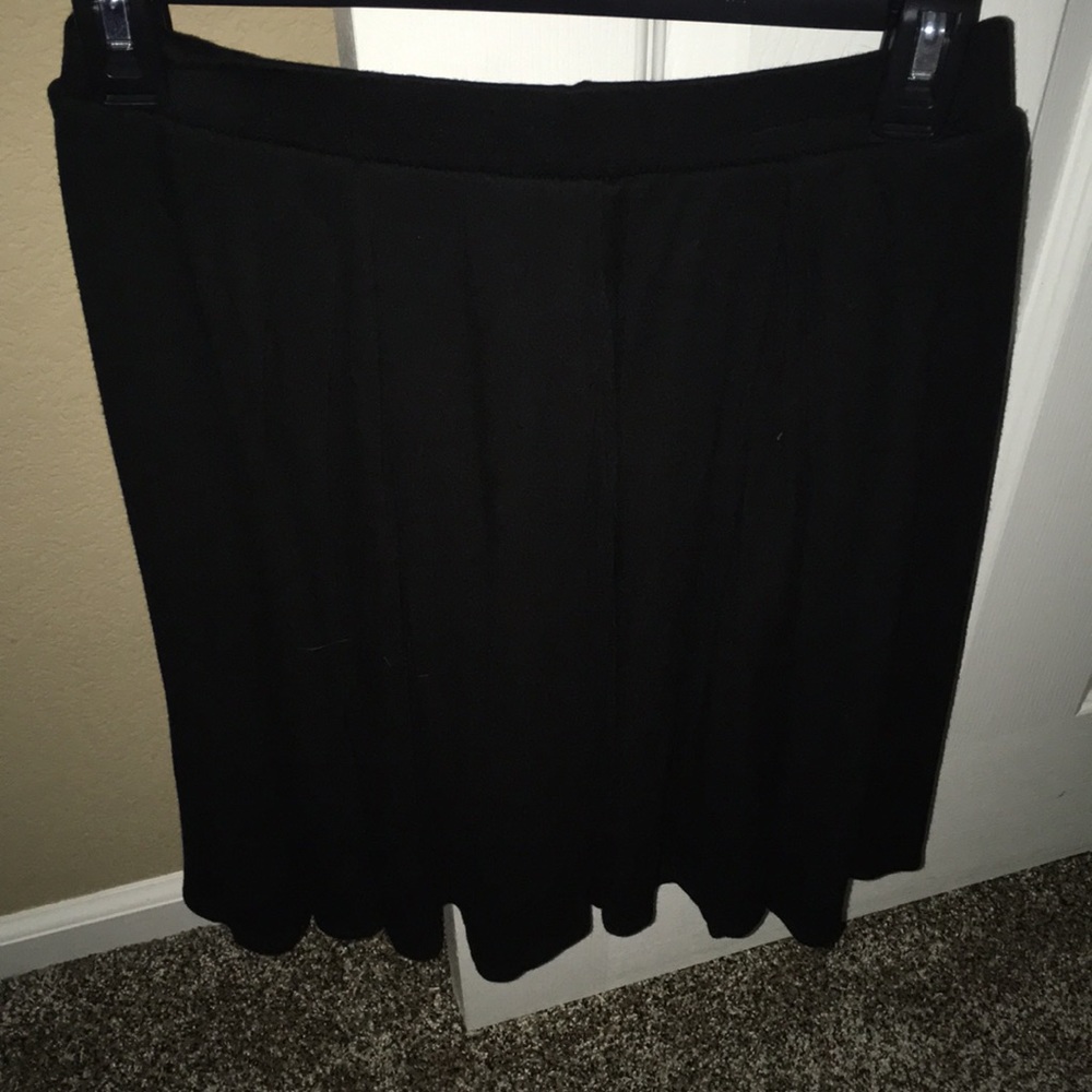 Lularoe small black skirt